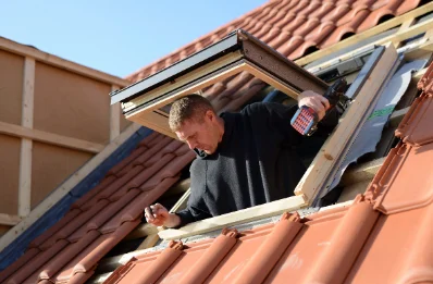 Pose de fenêtres de toit Velux à Hem